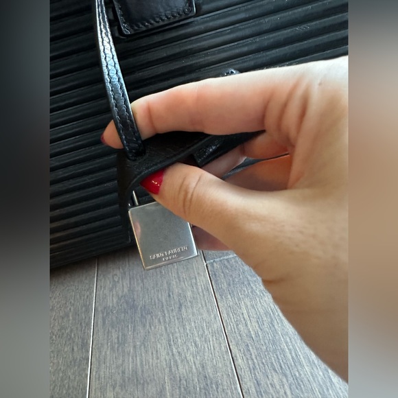 Saint Laurent Sac De Jour Horizontal Quilted Bag - Picture 4 of 8